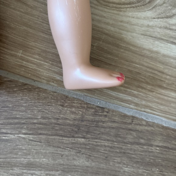 Our Generation 18" Doll Light Skin Strawberry Blond Long Hair Blue Eyes - Picture 5 of 11